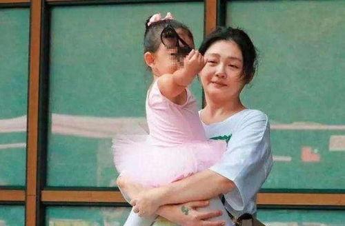 北京明星生孩,幸福时刻温馨揭晓
